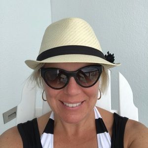 Meet your Posher, Anne